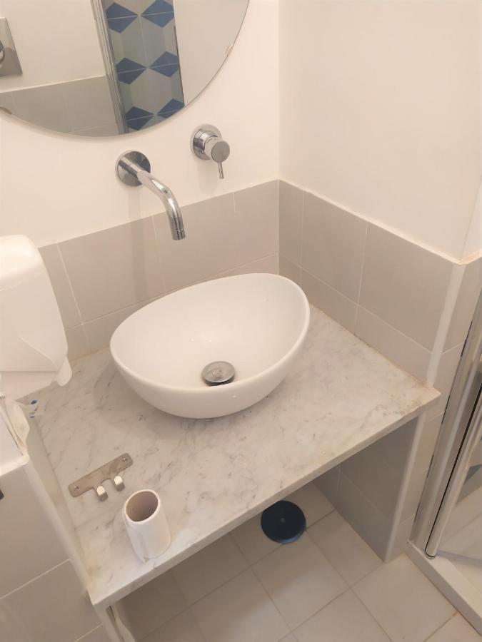Il Castello Apartment Napoli Esterno foto