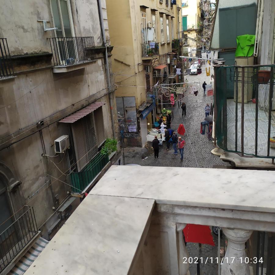 Il Castello Apartment Napoli Esterno foto